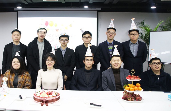 歡樂平安圣誕節，濃情溫馨生日會！